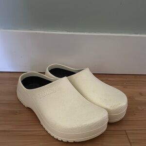 Birkenstock super-birky size 40 white